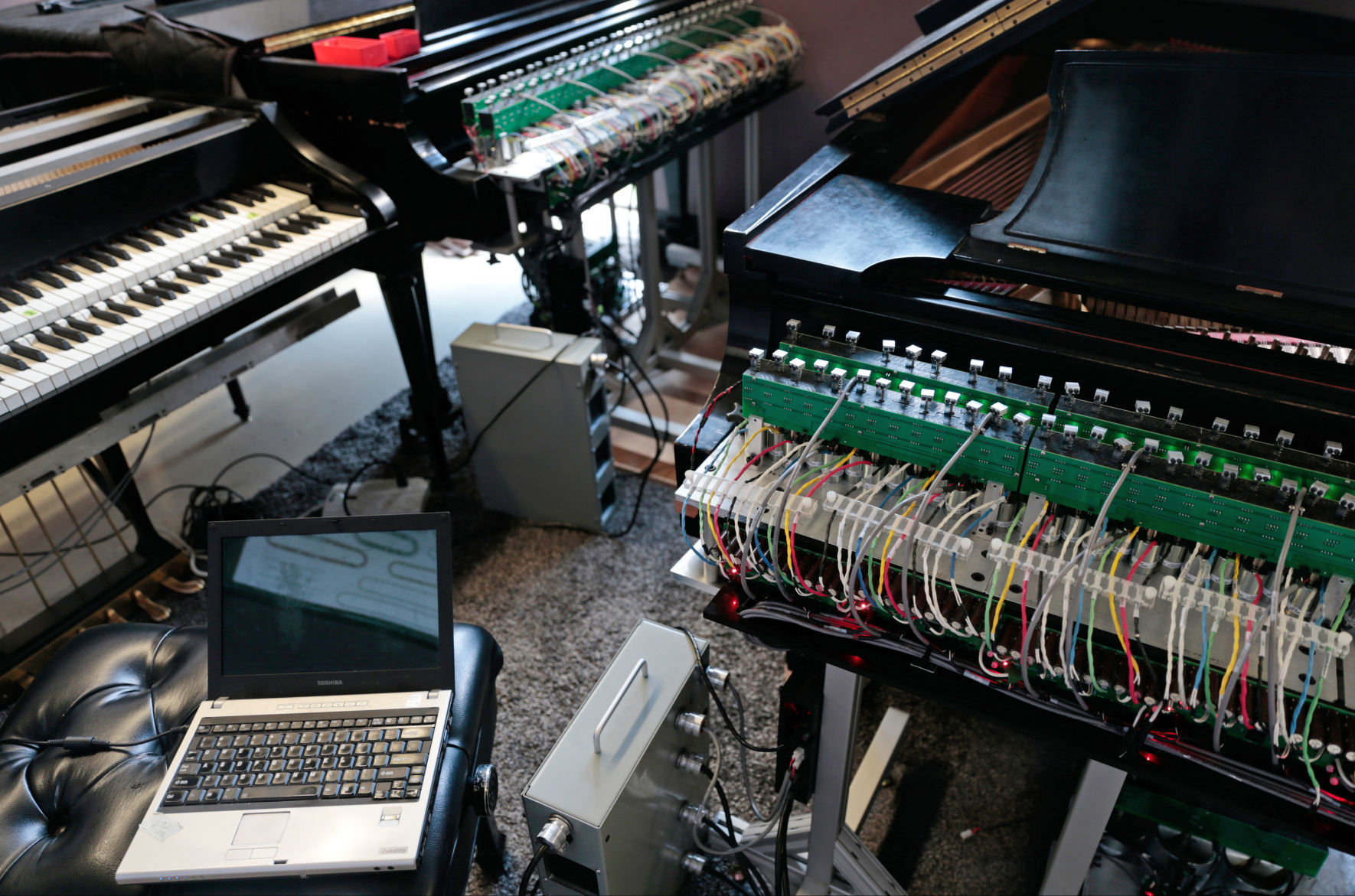 Hyperpiano mechanics
